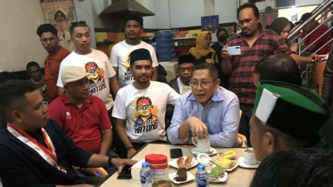 Ketua Umum Partai Kebangkitan Nusantara (PKN) Anas Urbaningrum saat silaturahim bersama aktivis di Kota Ambon, Maluku, Minggu, 17 September 2023.