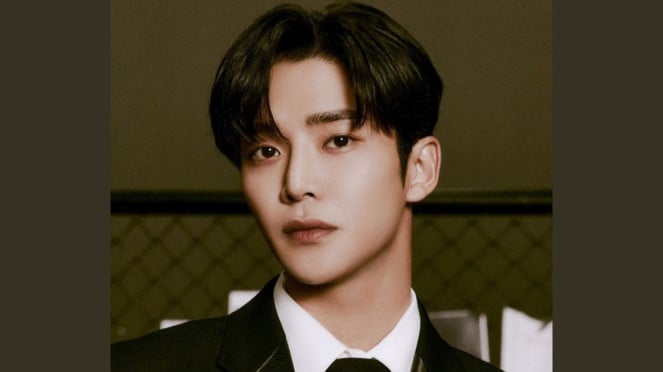 Rowoon Berikan Surat ke Penggemar Usai Hengkang dari SF9