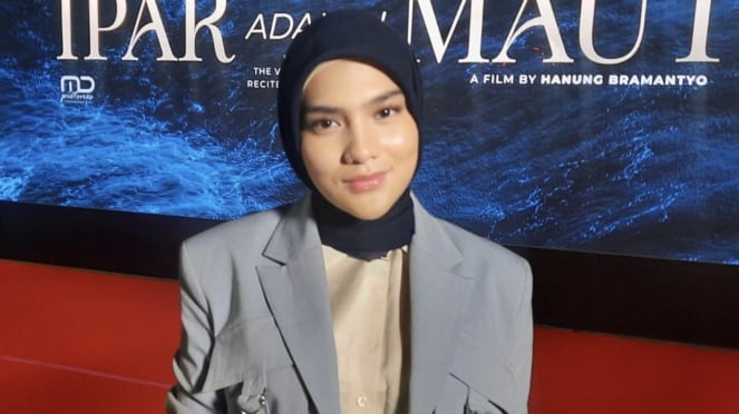 Davina Karamoy berperan sebagai Rani dalam film 