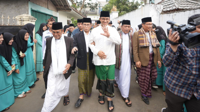 Bacapres Anies Baswedan silaturahmi ke ponpes