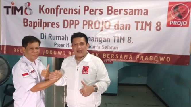 Relawan Projo temui TIM 8.