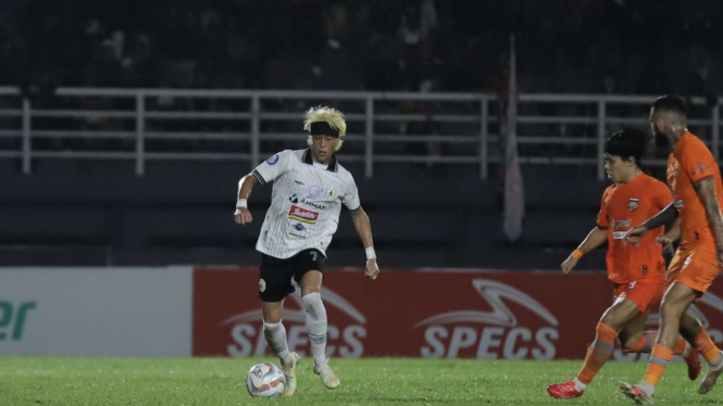 PSS Sleman saat menghadapi Borneo FC Samarinda