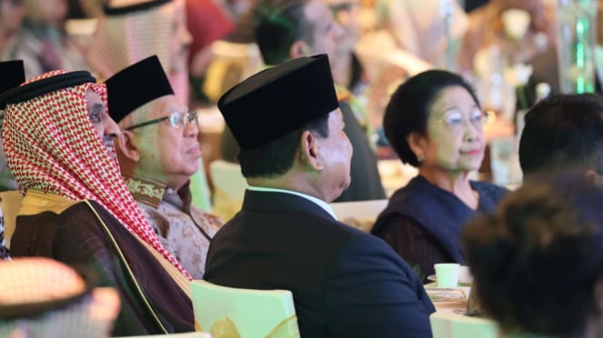 Prabowo Subianto dan Megawati Soekarnoputri Semeja
