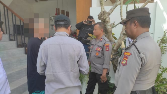 Polisi amankan bule yang bugil di Bali