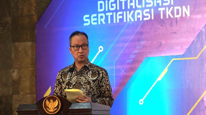 Menteri Perindustrian, Agus Gumiwang Kartasasmita