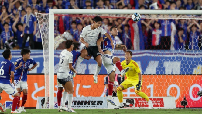 Yokohama F. Marinos vs Vissel Kobe
