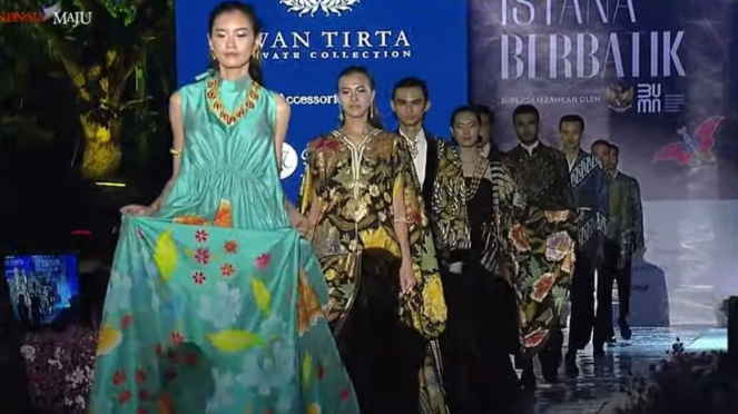 Keluarga Artis Tampil Memukau Di Istana Berbatik, Ini Penampilannya