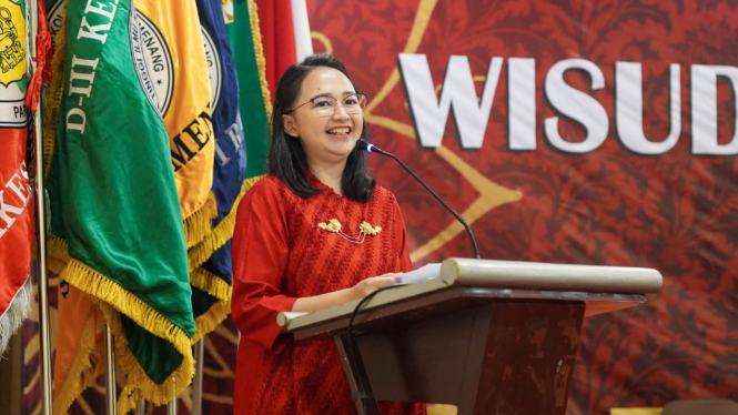 Ketua Yayasan Dharma Wanita Kabupaten Kediri, Eriani Annisa Hanindhito