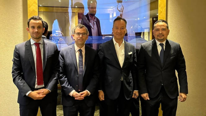 Menteri Perindustrian melakukan pertemuan dengan jajaran Thales Group di Paris