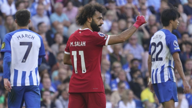 Mohamed Salah saat membela Liverpool melawan Brighton