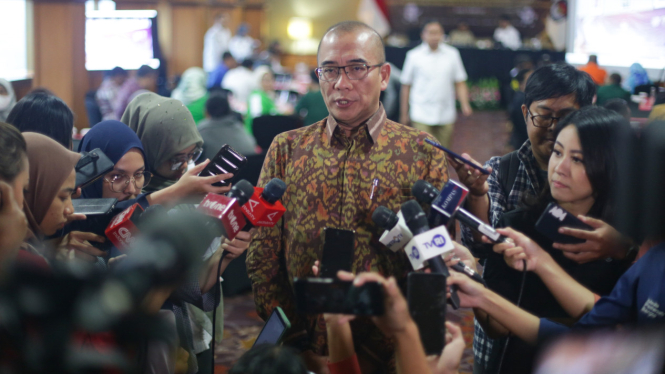 Ketua KPU RI, Hasyim Asy'ari usai rapat teknis pendaftaran capres-cawapres