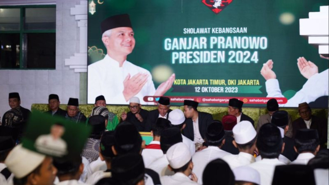 Relawan Saga gelar selawat kebangsaan mendoakan Ganjar Pranowo.