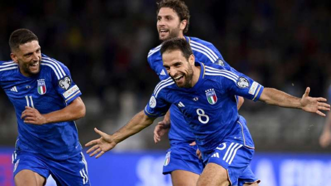 Pemain Timnas Italia rayakan gol Giacomo Bonaventura