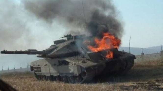 VIVA Militer: Tank Merkava militer Israel dihancurkan pasukan Hamas Palestina