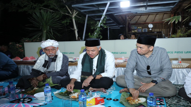 Ganjar Pranowo mendatangi Ponpes Darul Habibi, Nusa Tenggara Barat (NTB)