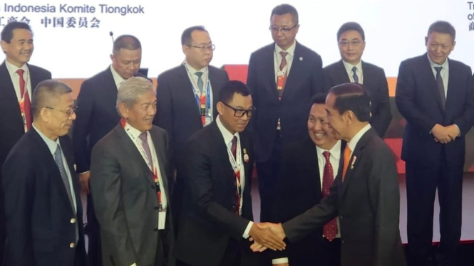 Penandatanganan MoU PLN dengan dua perusahaan besar China