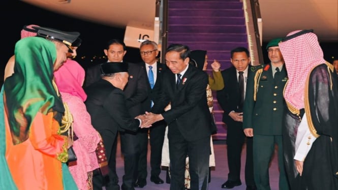 Presiden Joko Widodo tiba di Riyadh, Arab Saudi