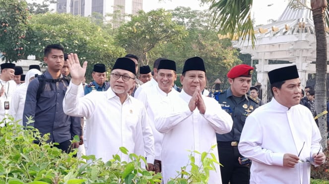 Zulkfili Hasan, Prabowo dan Erick Thohir di acara Hari Santri 2023, Surabaya