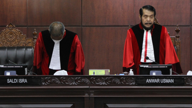 Anwar Usman, Sidang MK Putusan Gugatan Usia Batas Usia Capres Maksimal 70