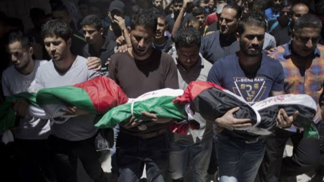 VIVA Militer: Pemakaman anak-anak Palestina korban serangan militer Israel