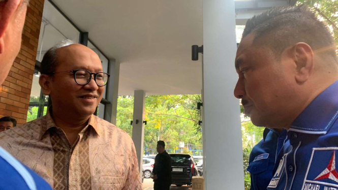 Wamen BUMN Rosan Roeslani bertemu Ketum Partai Demokrat Agus Harimurti Yudhoyono