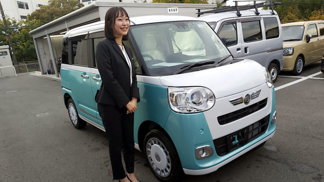 Selalu Keep in Touch dan Smile Membuat Pelanggan Ingin Kembali ke Daihatsu