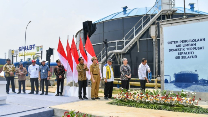 Jokowi Inaugurates Wastewater Management System in Palembang