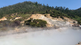 Wisata Kawah Gunung Populer di Jawa Tengah, Ada Ungaran dan Sikidang Dieng