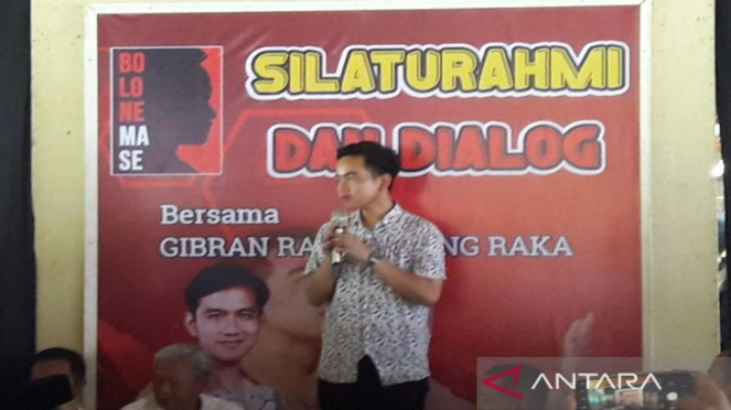 Bakal cawapres Gibran Rakabuming Raka menemui warga Kabupaten Magelang