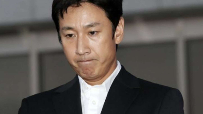 Lee Sun Kyun diperiksa di kantor polisi atas kasus penggunaan narkoba
