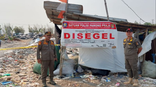 TPA Liar Pladen Pondok Ranji disegel Pemkot Tangerang.