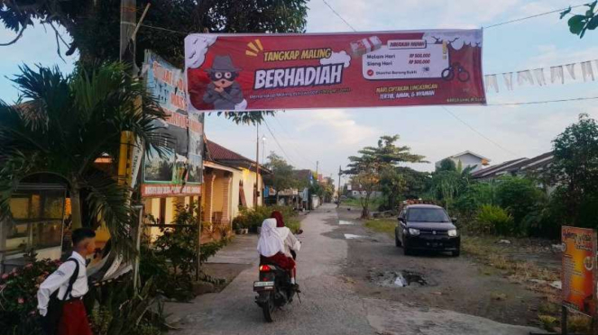 Viral! Spanduk Sayembara Tangkap Maling Berhadiah di Deli Serdang