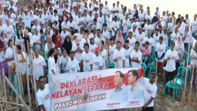 Nelayan di Jawa Tengah deklarasi dukung Prabowo-Gibran.