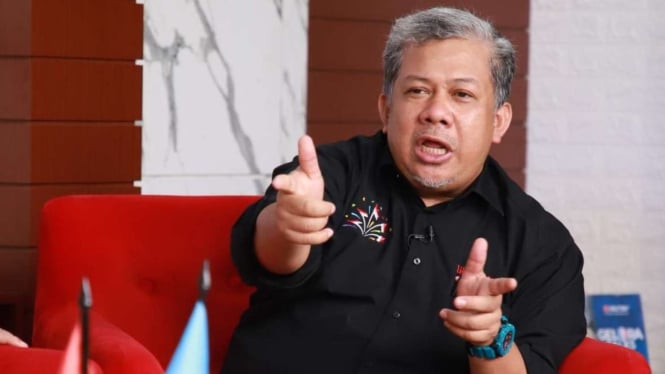 Fahri Hamzah, Wakil Ketua Umum Partai Gelora, Wakil Komandan Tim Komunikasi Tim Kampanye Nasional (TKN) Prabowo-Gibran