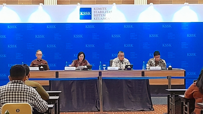 Konferensi pers Komite Stabilitas Sistem Keuangan (KSSK).