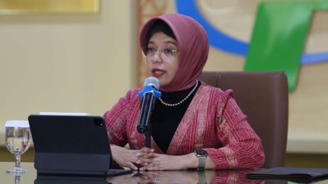  Plt Kepala BPS, Amalia Adininggar Widyasanti.