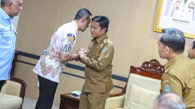 IMI Pemprov Sumut Musa Rajekshah dan Pj Gubernur Sumut, Hassanudin.