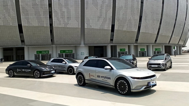 Serah terima mobil Hyundai untuk acara FIFA U17 World Cup Indonesia 2023