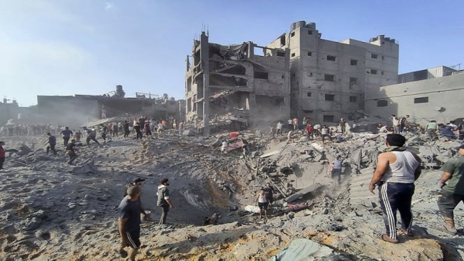 Serangan rudal Israel menghancurkan wilayah Jabaliya, Gaza, Palestina