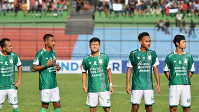 PSMS Medan saat main di Stadion Teladan