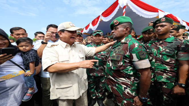 Menteri Pertahanan Prabowo Subianto melakukan kunjungan kerja ke Papua