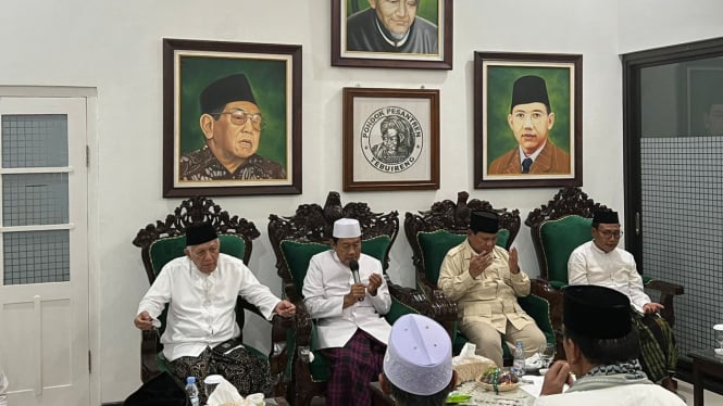 Prabowo bertemu Ulama NU di Pondok Pesantren Tebuireng, Jawa Timur