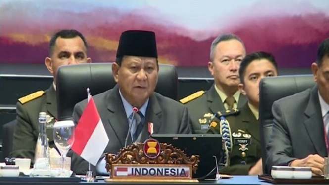 Menhan Prabowo Subianto membuka pertemuan ASEAN Defence Ministers 2023