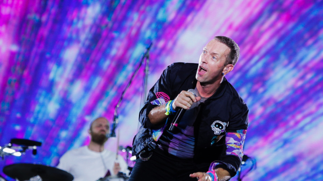 Coldplay Konser di Jakarta, Chris Martin