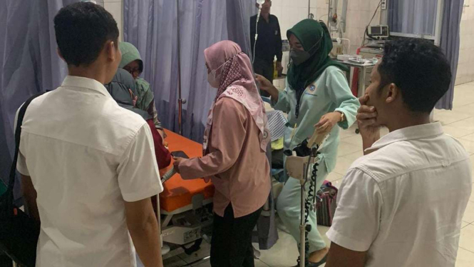 Korban penganiayaan oleh siswa saat di rumah sakit di Lamongan