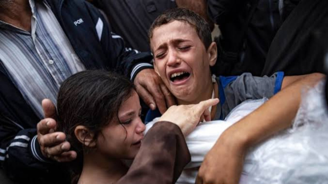 VIVA Militer: Anak korban sipil Palestina yang tewas dibunuh tentara Israel.