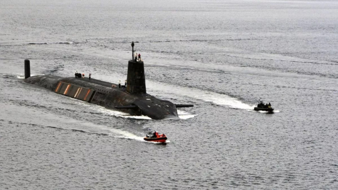 VIVA Militer: Kapal selam tenaga nuklir kelas Vanguard militer Inggris