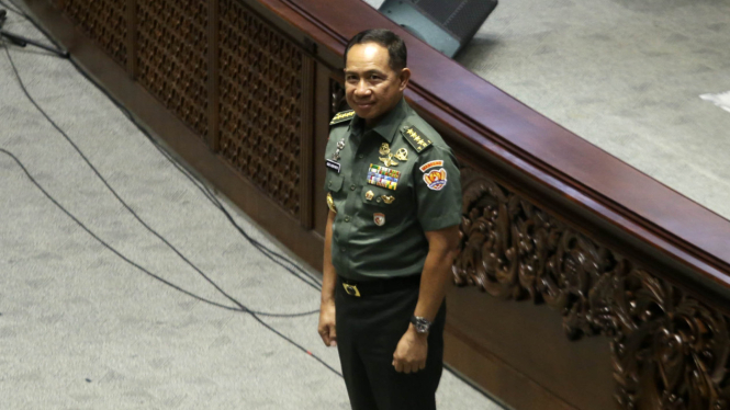 Rapat Paripurna Pengesahan Panglima TNI Jenderal Agus Subiyanto