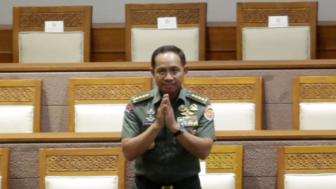 Panglima TNI Jenderal Agus Subiyanto Mutasi 114 Perwira Tinggi ...