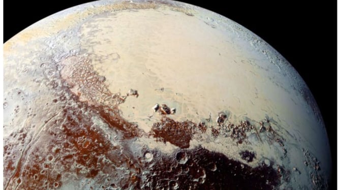 Gunung Berapi Es di Planet Kerdil Pluto.
